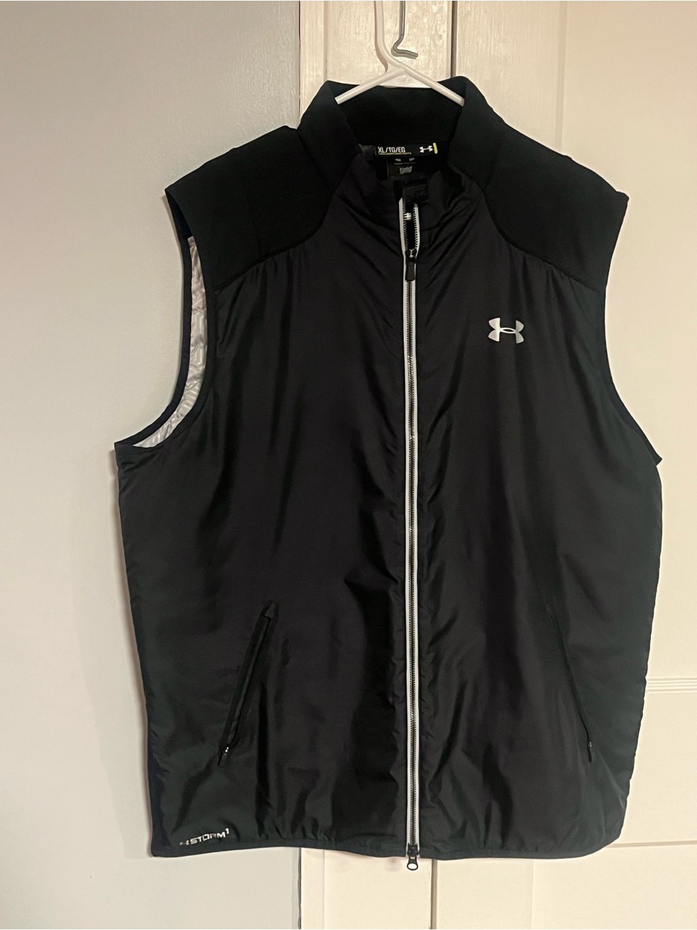 UnderArmour cold weather zip up vest
